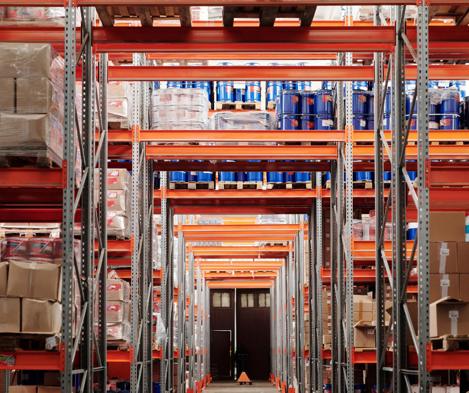 pallet racks in warehouse